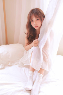 小雨去医院面试体检被老医生